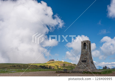 Ougatou Hotel and the Tower of Beauty 128400995