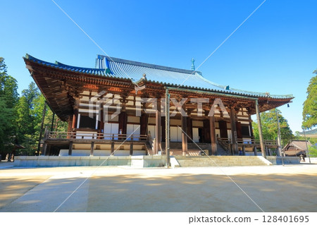 [和歌山縣]晴天高野山團上伽藍的近藤 128401695
