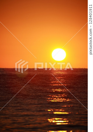 The rising sun 128401911