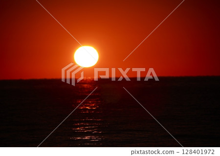 太陽升起 128401972