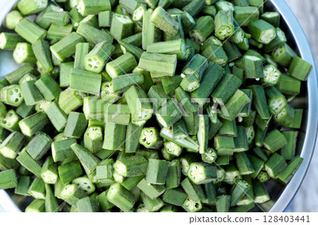 Top view of Chopped Fresh Okra in Steel plate 128403441