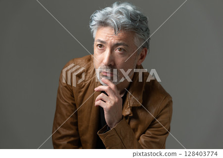 A man in a jacket 128403774