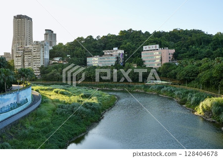 世新大學(台灣台北市文山區) 世新大學(台灣台北市文山區) 128404678