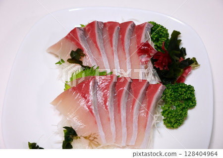 黃尾魚刺身 刺身 黃尾魚刺身 刺身 128404964