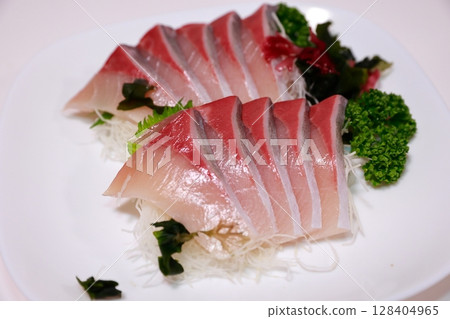 Yellowtail sashimi Sashimi Yellowtail sashimi Sashimi 128404965