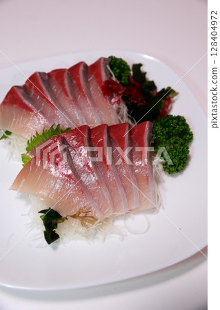 黃尾魚刺身 刺身 黃尾魚刺身 刺身 128404972