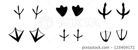 Bird foot mark print silhouette set. Bird trail goose duck foot. Raven owl parrot turkey feet, hen or chicken stump path. 128409172