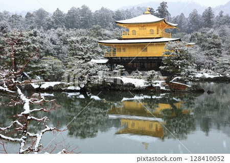 Snow-covered Kinkakuji Temple, Kyoto in winter, World Heritage Site 128410052