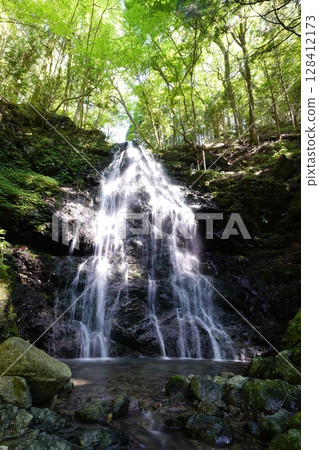 Landscape with a waterfall: Fudo Falls, Mitsue Village, Nara Prefecture Landscape with a waterfall: Fudo Falls, Mitsue Village, Nara Prefecture 128412173