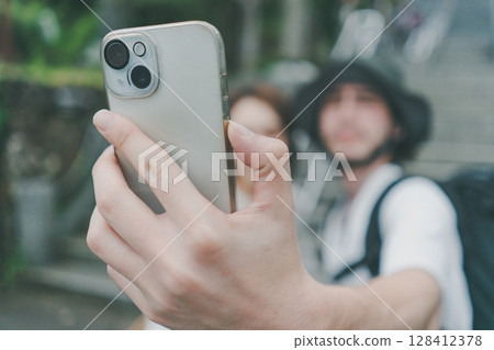 sightseeing, smartphone, sumaho 128412378