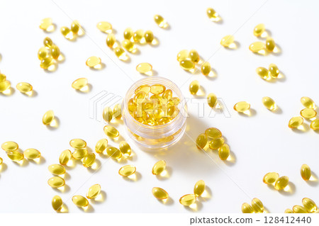 Supplement image (Vitamin D3) 128412440