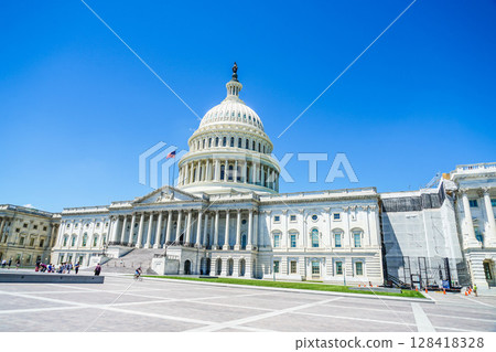 United States Capitol (United States Capitol) 128418328