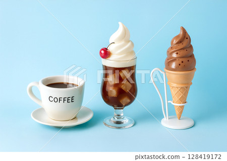 熱咖啡、可樂冰淇淋、巧克力軟冰淇淋 熱咖啡、可樂冰淇淋、巧克力軟冰淇淋 128419172