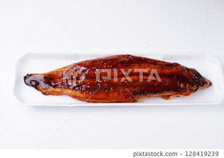 Eel ingredients 128419239