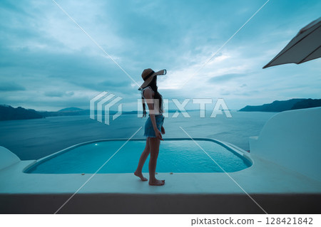 Beautiful landscape of Santorini island in Greece 128421842