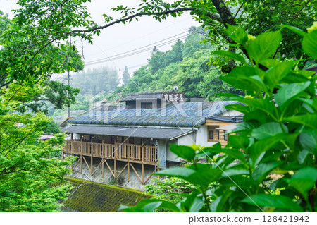 (Outdoor scene) A cafe that stands out in a refreshing location where you can enjoy beautiful greenery and the sound of a babbling river (Kawachimachi, Nishi Ward, Kumamoto City) (Outdoor scene) A cafe that stands out in a refreshing location where you can enjoy beautiful greenery and the sound of a babbling river (Kawachimachi, Nishi Ward, Kumamoto City) 128421942