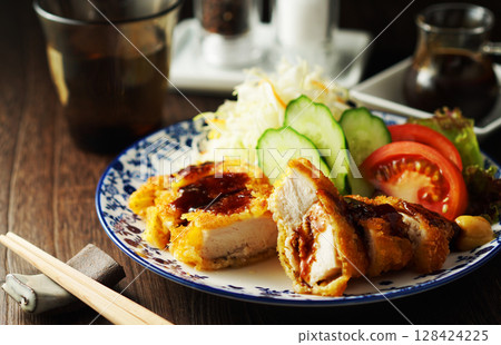 Chicken cutlet Chicken cutlet 128424225