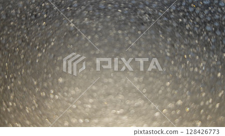 Raindrop Light 128426773