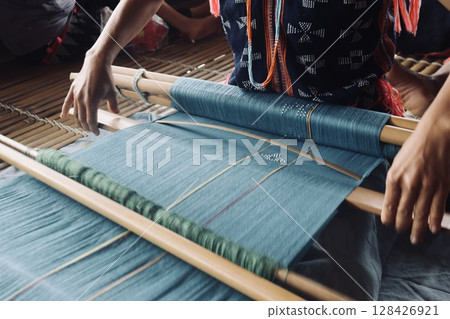 Vietnamese ethnic minority traditional Katu weaving 128426921