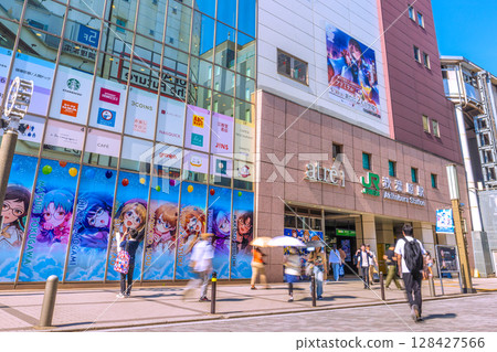 7月的東京街景。海外遊客持續增加…秋葉原外國遊客熙熙攘攘=第3名 128427566