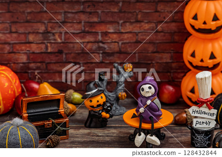 Halloween | Skeleton and Jack-o'-Lantern Halloween | Skeleton and Jack-o'-Lantern 128432844