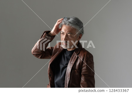 Men hair set Men hair set 128433367