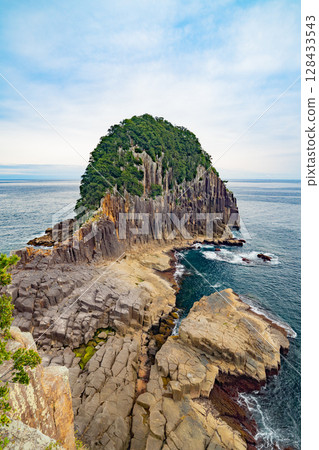 三重縣熊野市立崎的柱狀節理 三重縣熊野市立崎的柱狀節理 128433543