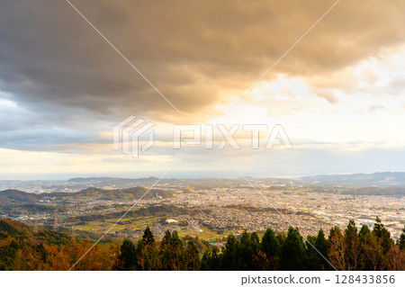 神奈川縣秦野市的城市景觀 128433856