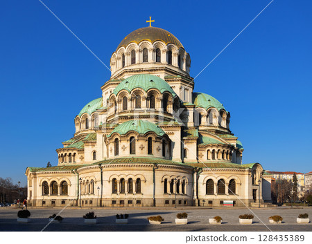 Sunlit Alexander Nevsky Cathedral with golden domes in Sofia, Bulgaria Sunlit Alexander Nevsky Cathedral with golden domes in Sofia, Bulgaria 128435389