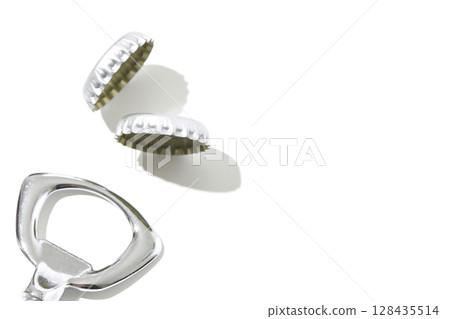 白色背景中的開瓶器和皇冠 128435514