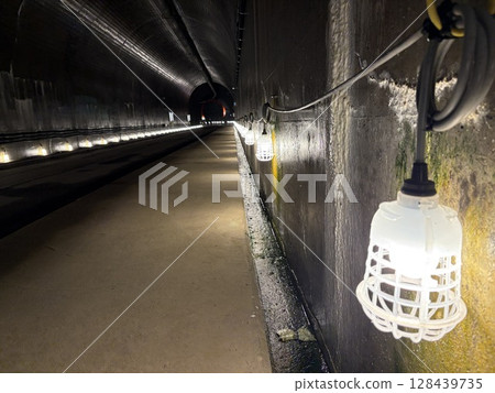 雙子水壩_隧道_觀光設施_水力發電 128439735