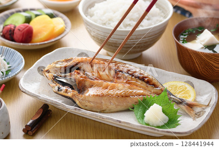 Freshly grilled horse mackerel fillet and Japanese breakfast with rice and miso soup 128441944