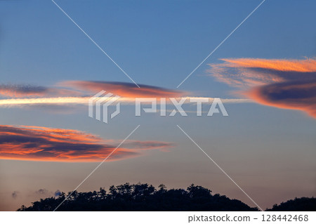 日落雲 日落雲 128442468