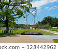 伊巴基塔水壩公園吊橋入口 128442962
