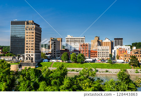 Cityscape of Charleston, West Virginia, United States, showcasing a blend of modern and historic architecture along the Kanawha River 128443863