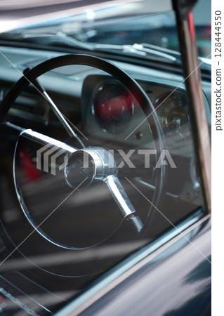 Classic car 128444550