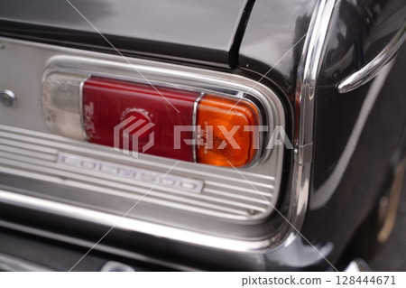 傳奇汽車 128444671