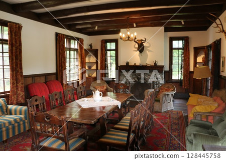 A room on the first floor of Suikyu-so, located within Karuizawa Taliesin 128445758