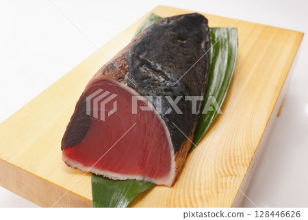 炙烤鰹魚 128446626