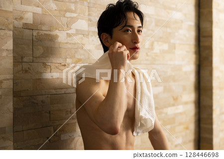 Sauna man Sauna man 128446698