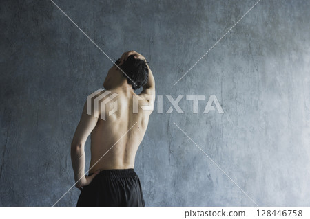 Men training Men training 128446758