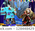 The climax of the Kagura performance is when the demon appears. 128448429