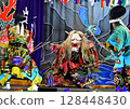 The climax of the Kagura performance is when the demon appears. 128448430