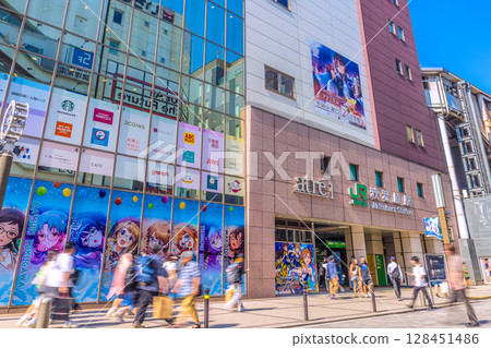 7月3日，日本東京城市景觀。入境旅遊持續增長…秋葉原擠滿了外國遊客 128451486