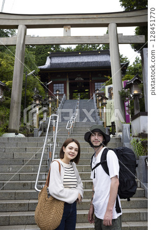 Inbound tourists enjoying sightseeing in Japan 128451770