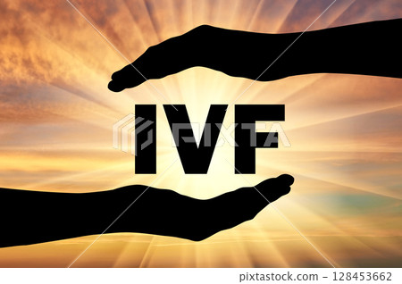 Conceptual image of in vitro fertilization Conceptual image of in vitro fertilization 128453662