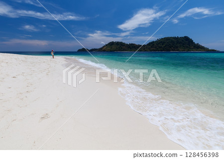 Tropical Paradise Beach and blue sky,Koh Lipe island in Satun,Thailand 128456398