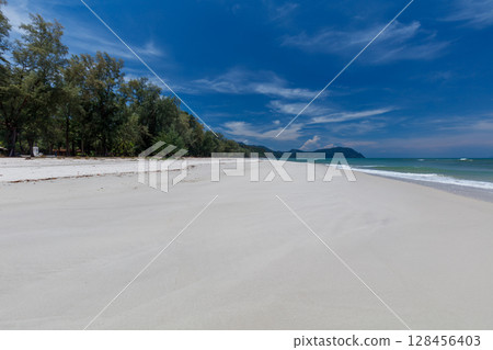 Tropical Paradise Beach and blue sky,Koh Lipe island in Satun,Thailand Tropical Paradise Beach and blue sky,Koh Lipe island in Satun,Thailand 128456403