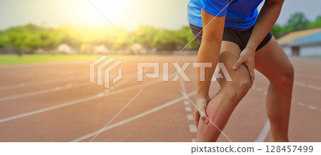 Runner Leg Pain Muscle Cramp Injury Track 128457499