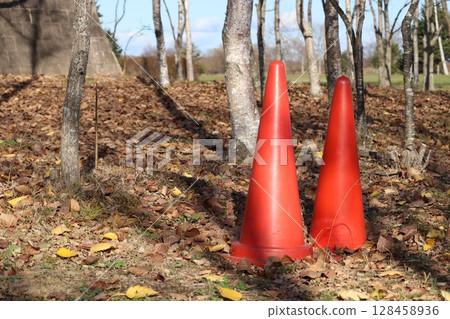 Triangular cone Triangular cone 128458936